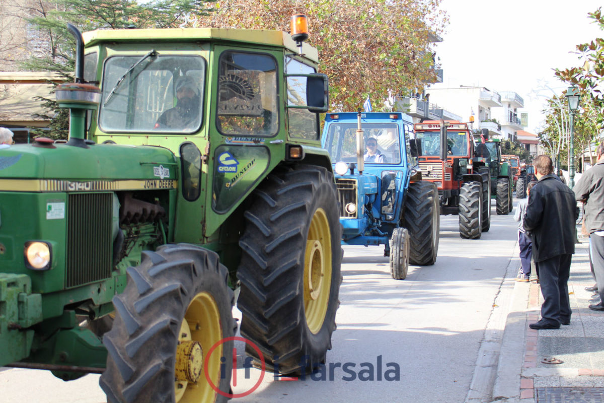 ΣΥΛΛΑΛΗΤΗΡΙΟ ΑΓΡΟΤΩΝ ΦΑΡΣΑΛΑ 011215-0011