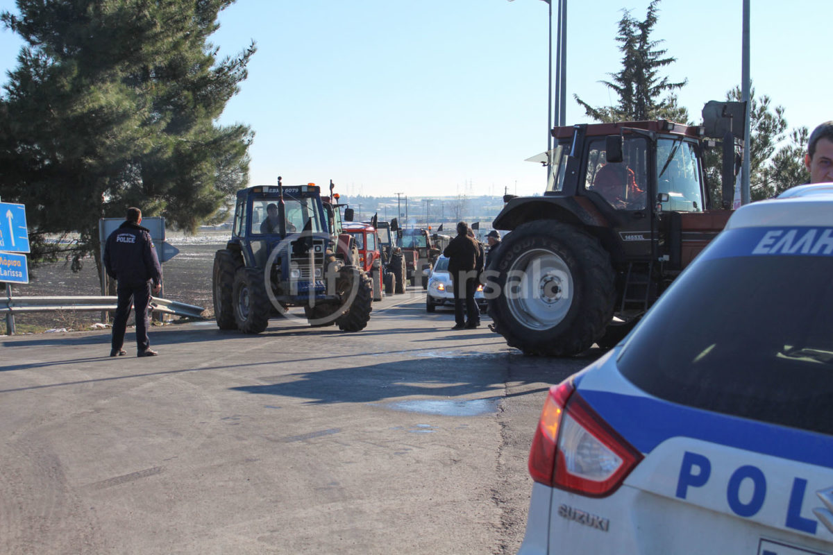 ΜΠΛΟΚΑ ΝΙΚΑΙΑΣ 101-0121