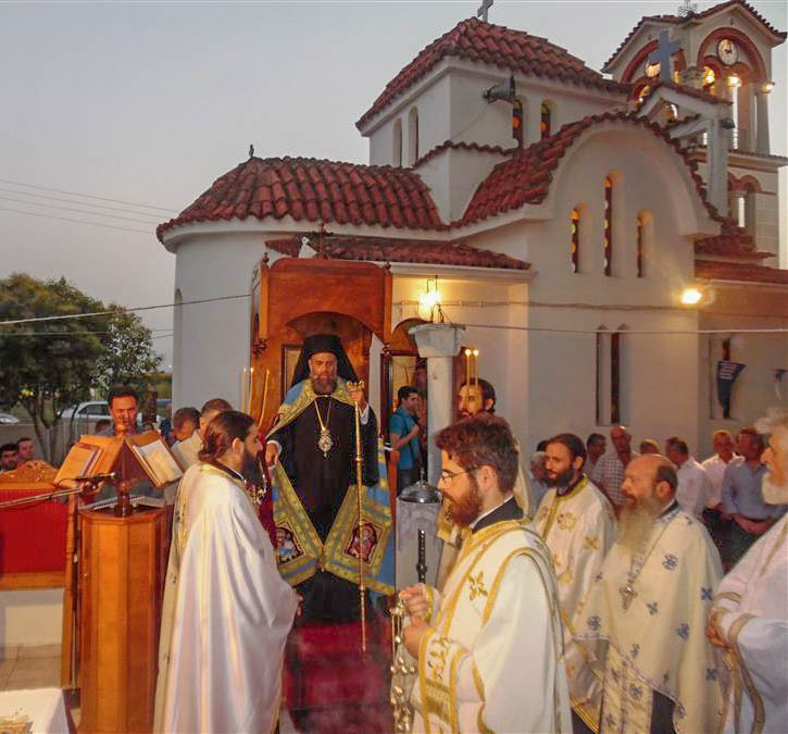 Στον εσπερινό της Αγίας Ειρήνης Χρυσοβαλάντου ο Μητροπολίτης