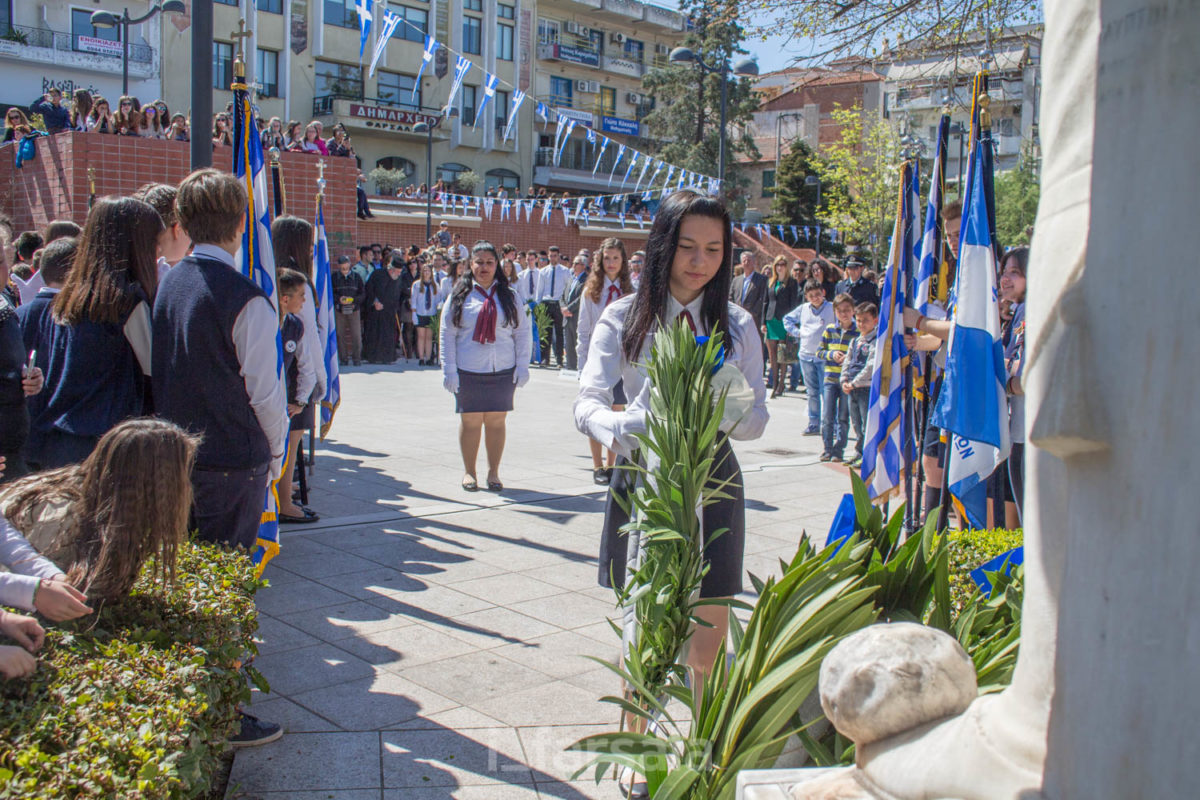 ΚΑΤΑΘΕΣΗ ΣΤΕΦΑΝΩΝ 25Η ΜΑΡΤΙΟΥ-8916