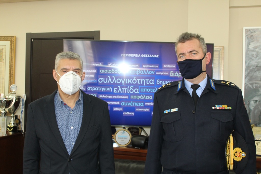 Στον Περιφερειάρχη Θεσσαλίας ο νέος Περιφερειακός Διοικητής Πυροσβεστικών Υπηρεσιών Θεσσαλίας, Αρχιπύραρχος Ευάγγελος Φαλάρας